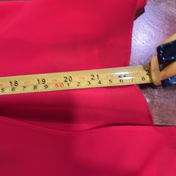 TRENDING SALE Halston Heritage red evening top size 10.. - Picture 9 of 11